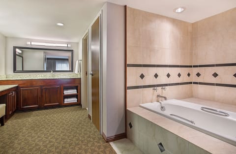 Suite, 1 Bedroom | Pillowtop beds, in-room safe, desk, laptop workspace