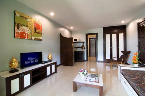 One Bedroom Jacuzzi Villa | Living area | TV, DVD player