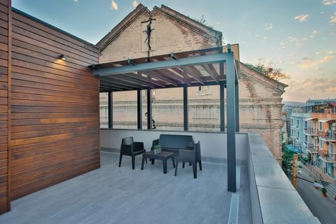 Luxury Quadruple Room | Terrace/patio
