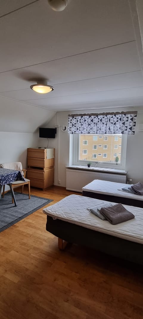 Quadruple Room, Shared Bathroom | Desk, free WiFi, bed sheets