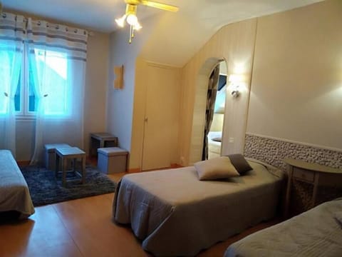 Individually decorated, individually furnished, soundproofing