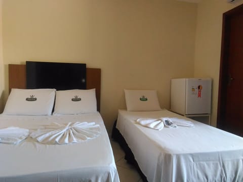 Basic Triple Room, 3 Twin Beds, Non Smoking | Minibar, in-room safe, desk, free WiFi