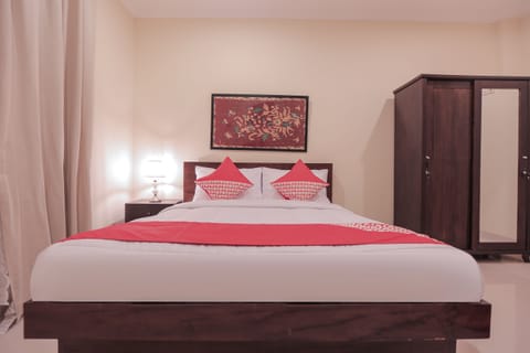 Standard Double Room | Desk, free WiFi, bed sheets