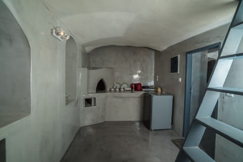 Villa, 2 Bedrooms (Thetis Cave Villa) | Private kitchenette | Mini-fridge, stovetop, espresso maker, coffee/tea maker