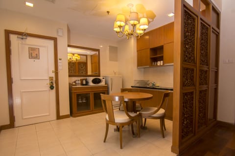 Apartment, 1 Bedroom | Private kitchen | Mini-fridge, coffee/tea maker, electric kettle