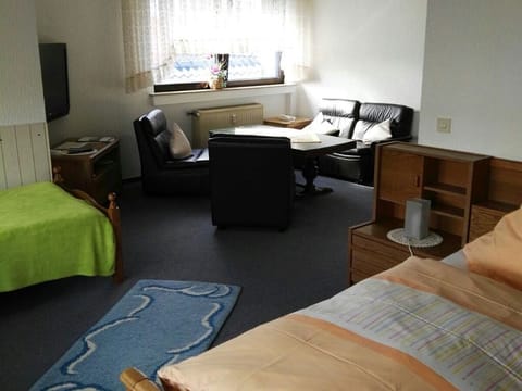 Family Triple Room, Ensuite (FAM)