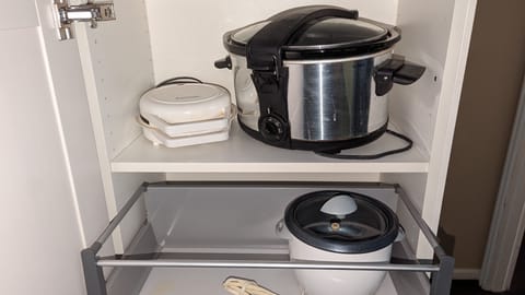 Rice Cooker, Waffle Maker and Slow Cooker