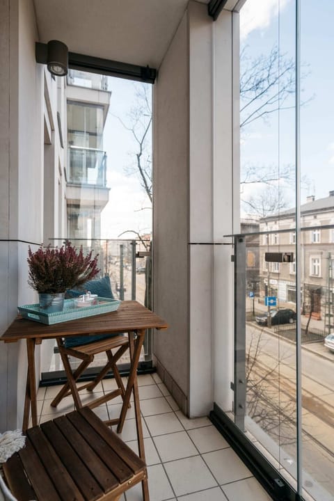 Deluxe Apartment, Non Smoking, City View | Balcony