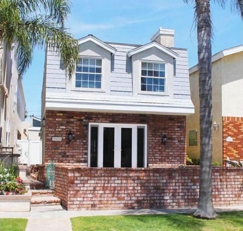 Surf City Beach Cottage