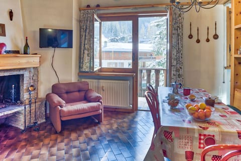 Dining Room, Living Room