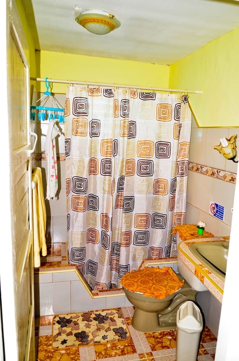 Family Double Room, 2 Queen Beds | Bathroom | Shower, rainfall showerhead, free toiletries, hair dryer