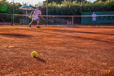 Tennis court