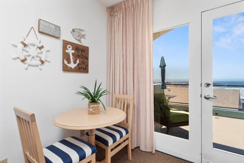 306 - Beach Success | Pillowtop beds, individually decorated, individually furnished