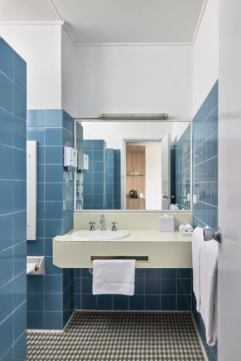 Standard Twin Room, 2 Queen Beds | Bathroom | Shower, eco-friendly toiletries, hair dryer, towels