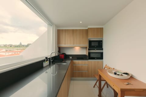 Apartment, 1 Bedroom, Ocean View (Coast 3) | Private kitchen | Fridge, microwave, oven, stovetop