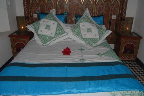 Suite, 1 Double Bed (Arabesque) | Blackout drapes, iron/ironing board, free WiFi, bed sheets