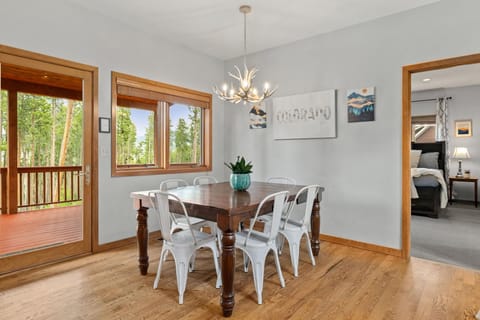 The main level's dining area, just off the kitchen and living room