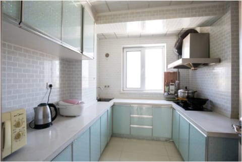 Studio | Private kitchen | Electric kettle, cookware/dishes/utensils