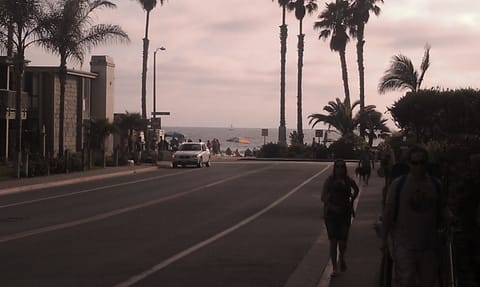 Short walk from the unit to the beach.