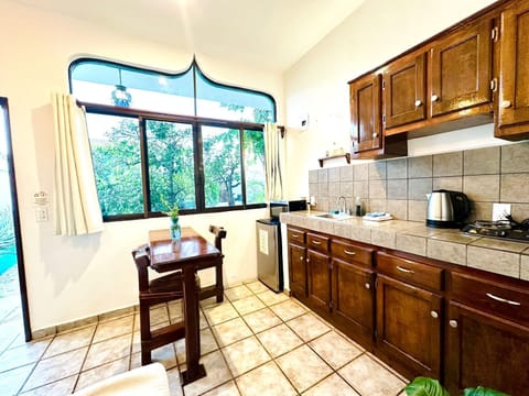 Studio Apartment Siria | Private kitchen | Fridge, microwave, electric kettle, cookware/dishes/utensils