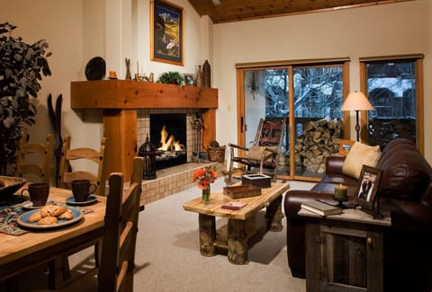Kick up your feet and relax in the spacious living area after a day on the slopes.
