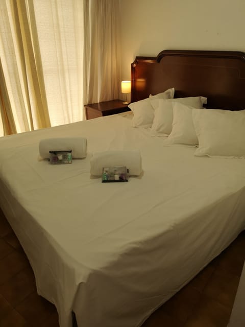 Double Room, Private Bathroom | Free WiFi, bed sheets