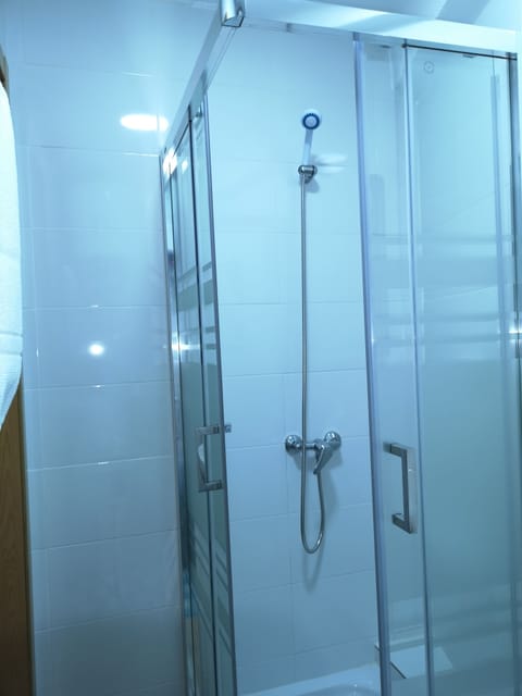 Double Room, Private Bathroom | Bathroom