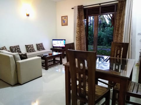 Family Apartment, 1 Bedroom, Smoking | Breakfast area | Daily English breakfast (USD 5 per person)