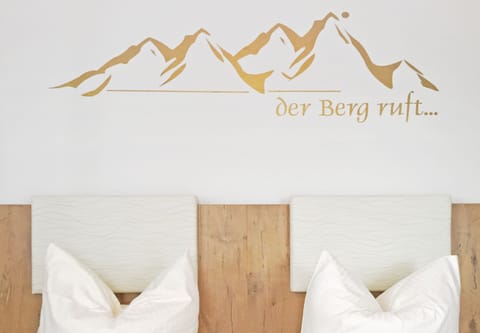 Double room with balcony/terrace | Room amenity