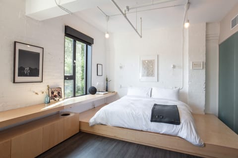 Design Studio Suite, 1 King Bed | Egyptian cotton sheets, premium bedding, down comforters