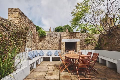 Family Cottage, Private Bathroom (The Crook) | Terrace/patio