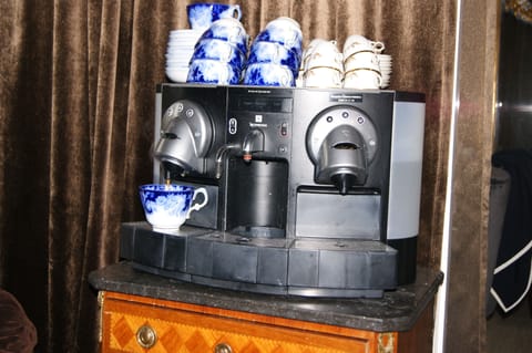 Coffee service