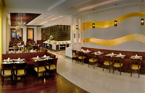 Daily buffet breakfast (INR 500 per person)