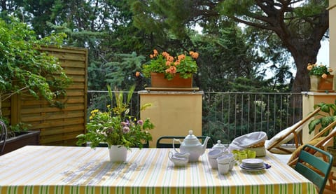 The terrace for outdoor meals