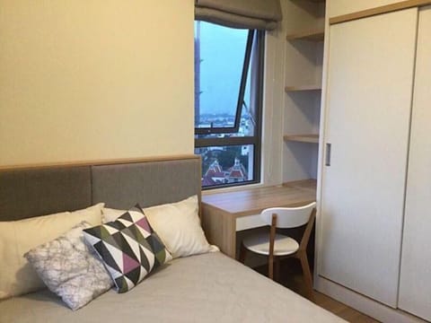 Family Apartment | 2 bedrooms, desk, free WiFi, bed sheets