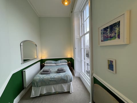 Bedroom 3 (double bed)