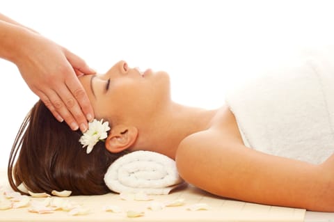 Couples treatment rooms, body treatments, hydrotherapy, aromatherapy