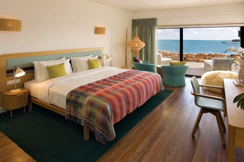 Double Room, Sea View | Premium bedding, in-room safe, blackout drapes, soundproofing