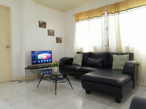 City Apartment, 2 Bedrooms | Living area | Flat-screen TV