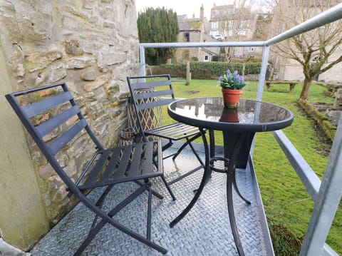 Cottage | Balcony