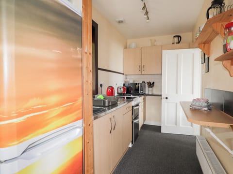 Cottage | Private kitchen | Cookware/dishes/utensils