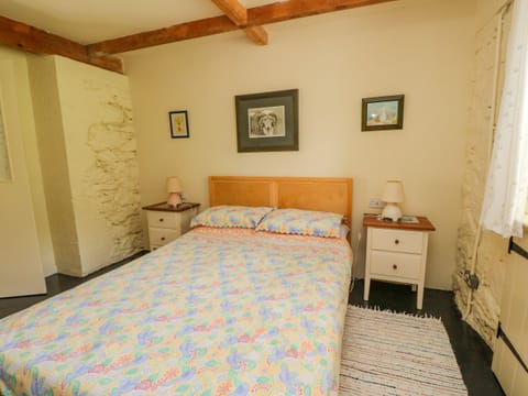 Cottage | 1 bedroom, individually decorated, individually furnished, free WiFi