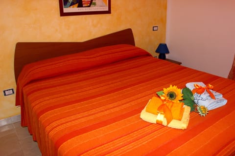 Double Room | Premium bedding, blackout drapes, rollaway beds, free WiFi