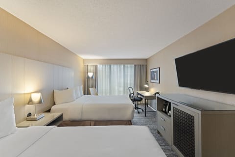 Deluxe Double Room, 2 Double Beds | Premium bedding, down comforters, pillowtop beds, in-room safe