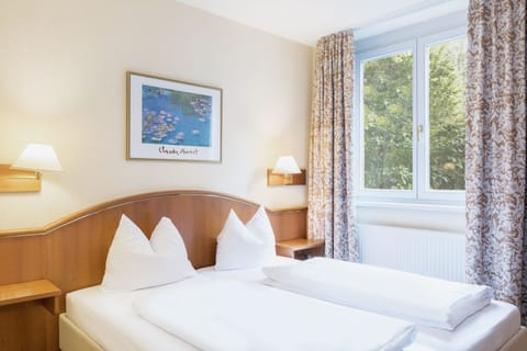 In-room safe, desk, iron/ironing board, free cribs/infant beds