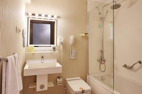 Standard Double or Twin Room, City View | Bathroom | Deep soaking tub, free toiletries, hair dryer, slippers