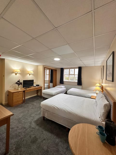 Family Quadruple Room, Multiple Beds, Non Smoking, Ensuite | Desk, free WiFi