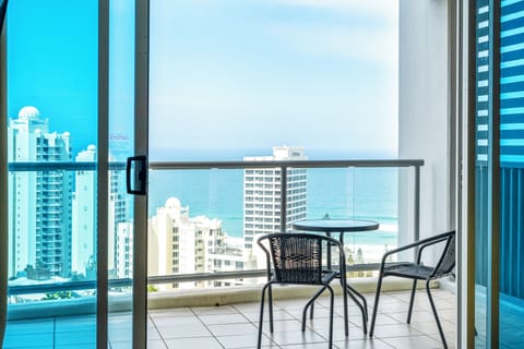 2 Bedroom Ocean | Balcony