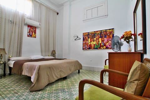 Standard Double Room | Iron/ironing board, bed sheets
