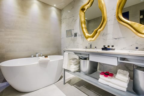 Superior Studio, City View | Bathroom | Designer toiletries, hair dryer, slippers, towels